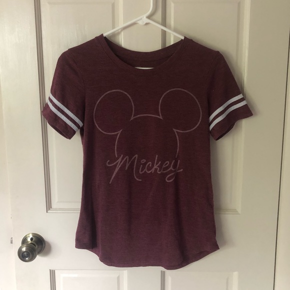 Disney Tops - 💙 Disney Mickey Top